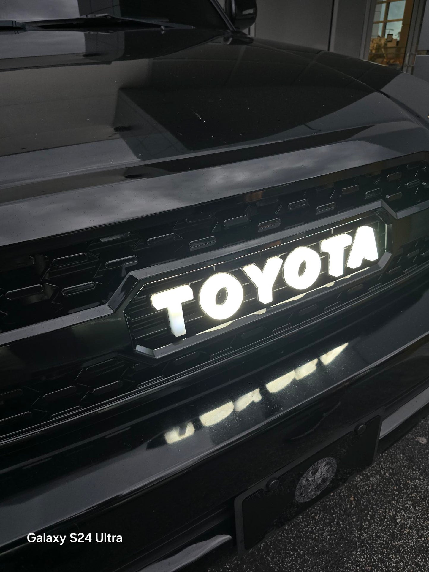 Led Illuminated Letters | Front Grille For 2001 2002 2003 2004 Toyota Sequoia Trd Pro Grill